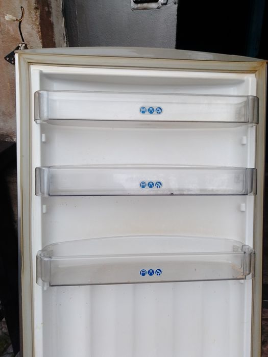 Запчастини для холодильника Whirlpool "шосте чуття"