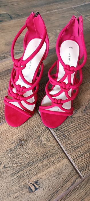 Босоніжки 36розмір