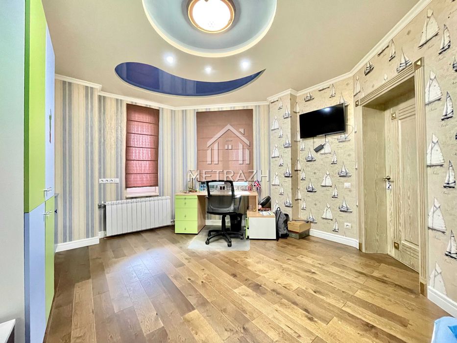 Продам 3 к. квартиру 150 м2 ЖК Гольдберговская Левада Гагарина ремонт