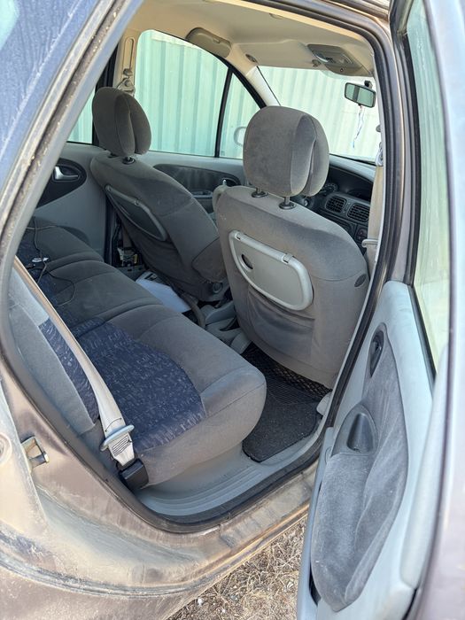 Renault Scenic 1.4