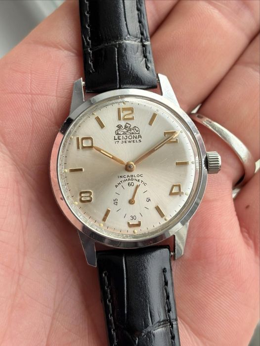 Винтажные часы 1960