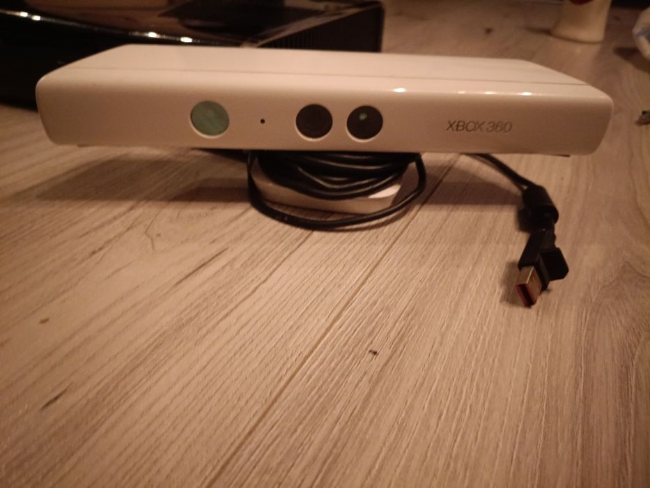 Xbox  360 z kinektem