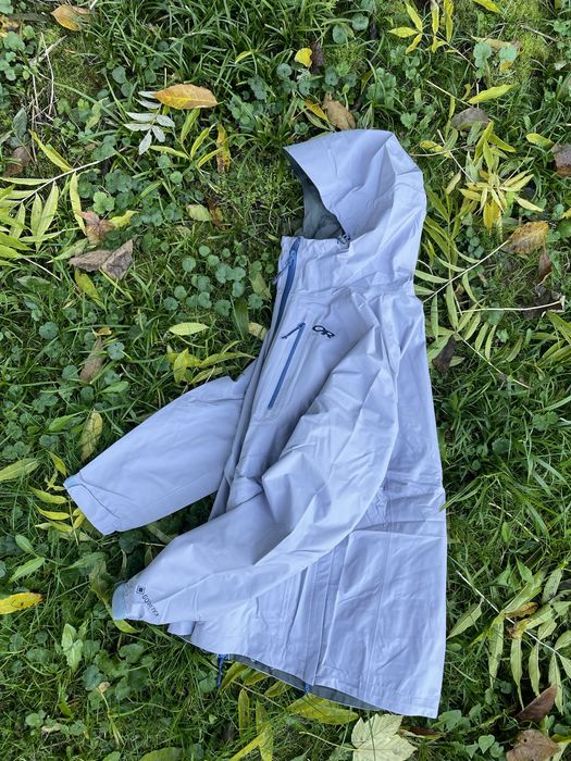 Куртка Outdoor Raseach Gore-Tex нова Woman трекінгова на утяжках trail