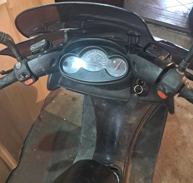 Yamaha Majesty 125 скутер