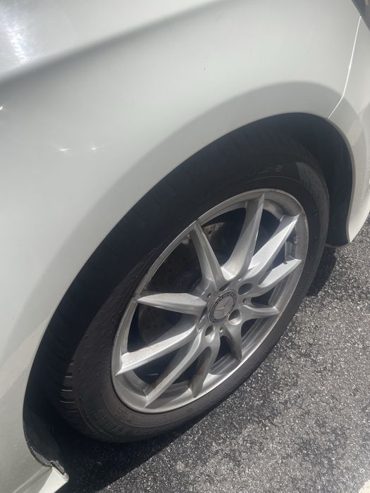 4 jantes 17” e 4 jantes 16”com pneus 5x 112 mercedes