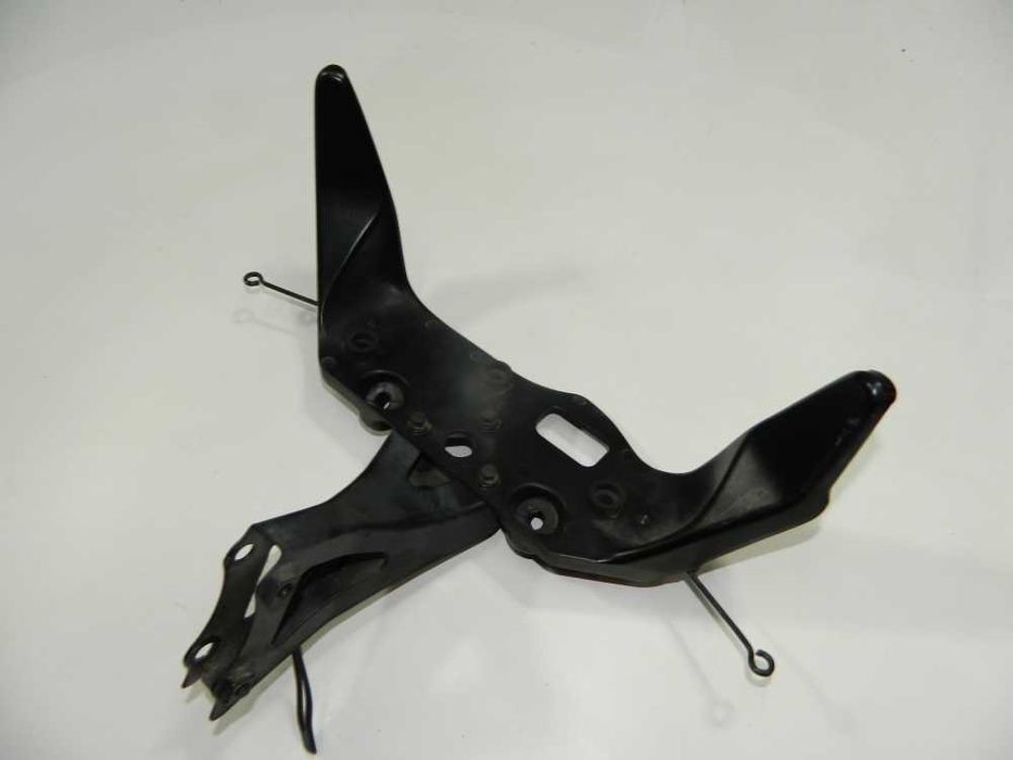 Паук, кронштейн приборной панели, пластика CBR600 F4i