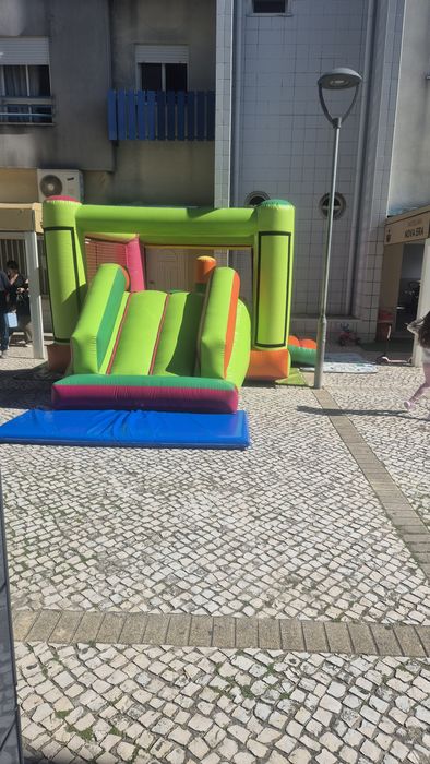 Aluguer insuflável Setúbal
