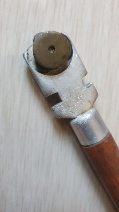 Продам стеклорез времен СССР из твердосплава