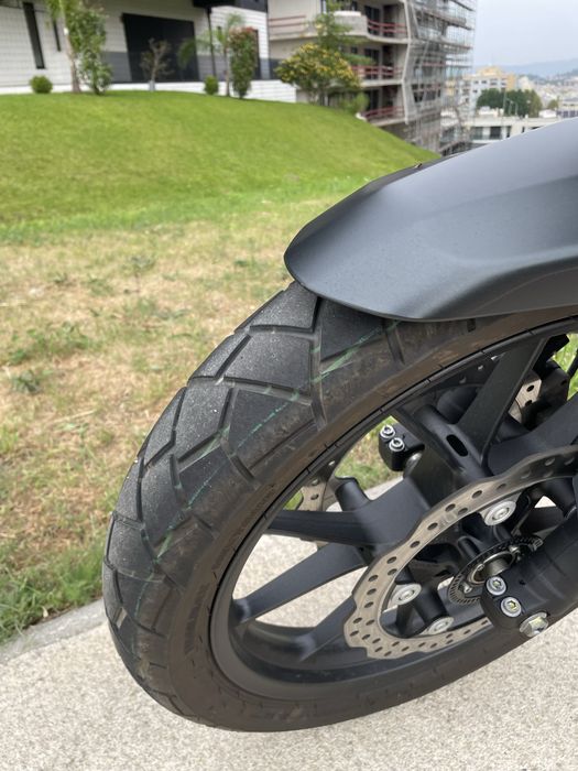 Honda NX 500 cheia de extras— Só 3.000 km | 1 dono | Garantia Honda