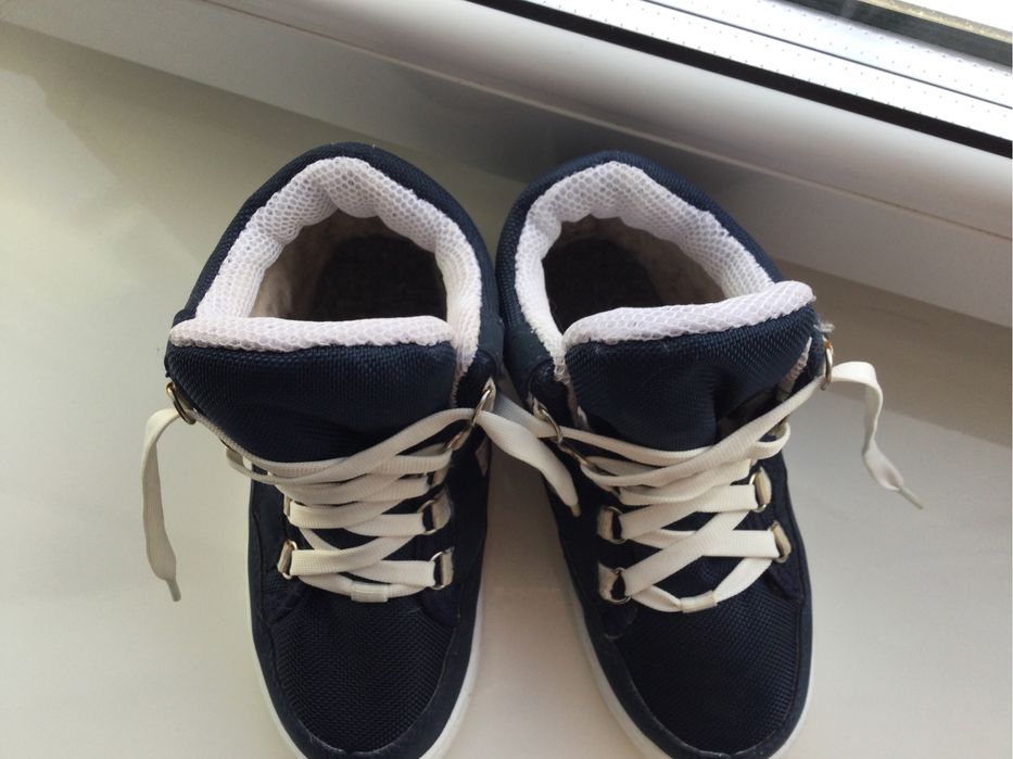 Осенние, зимние кроссовки на меху K&G 30 размер