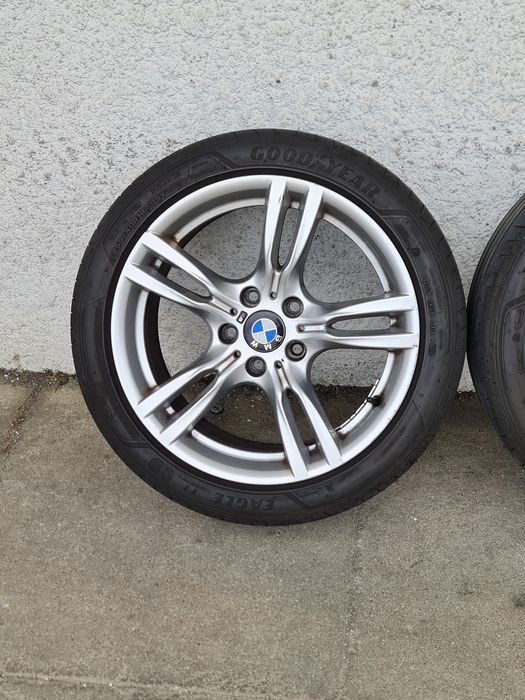 Jantes BMW 18" Pack M com Pneus 225.45.18 + 255.40.18