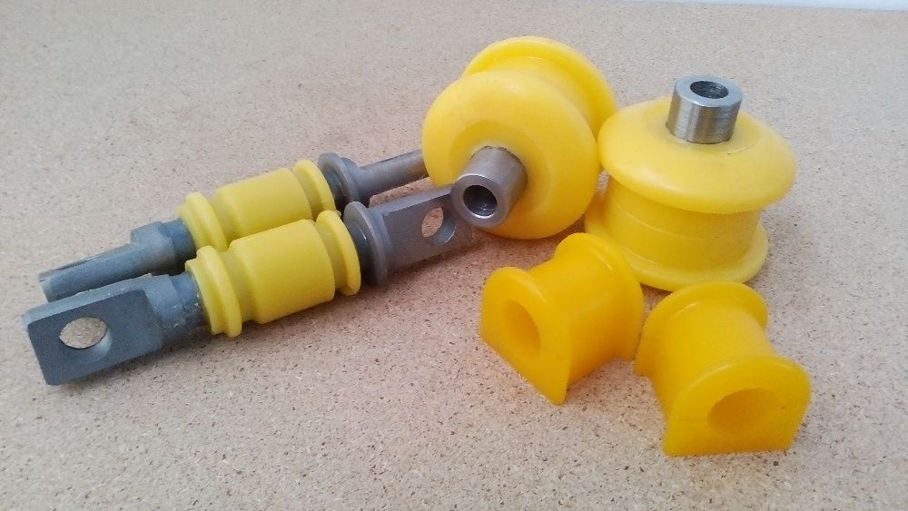 Cайлентблоки рычагов.Полиуретан.TOYOTA Camry 30/40/50  LEXUS RX