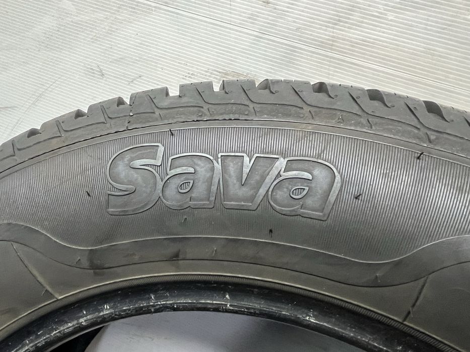 215/65/16 98H Sava Eskimo HP2