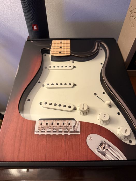 Pickguard Fender Stratocaster Completo - Player Series