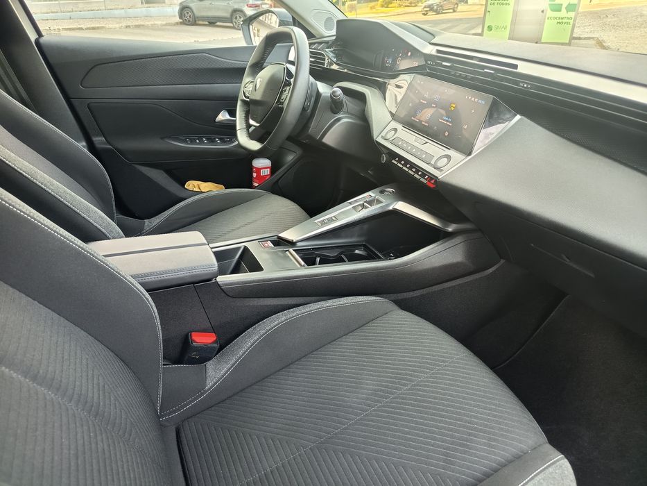 Peugeot 308 - Automático