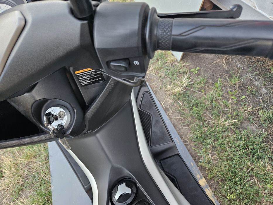 Продажа Ямаха 125куб. Yamaha Nmax 125 супер-стан з контейнера стокмото