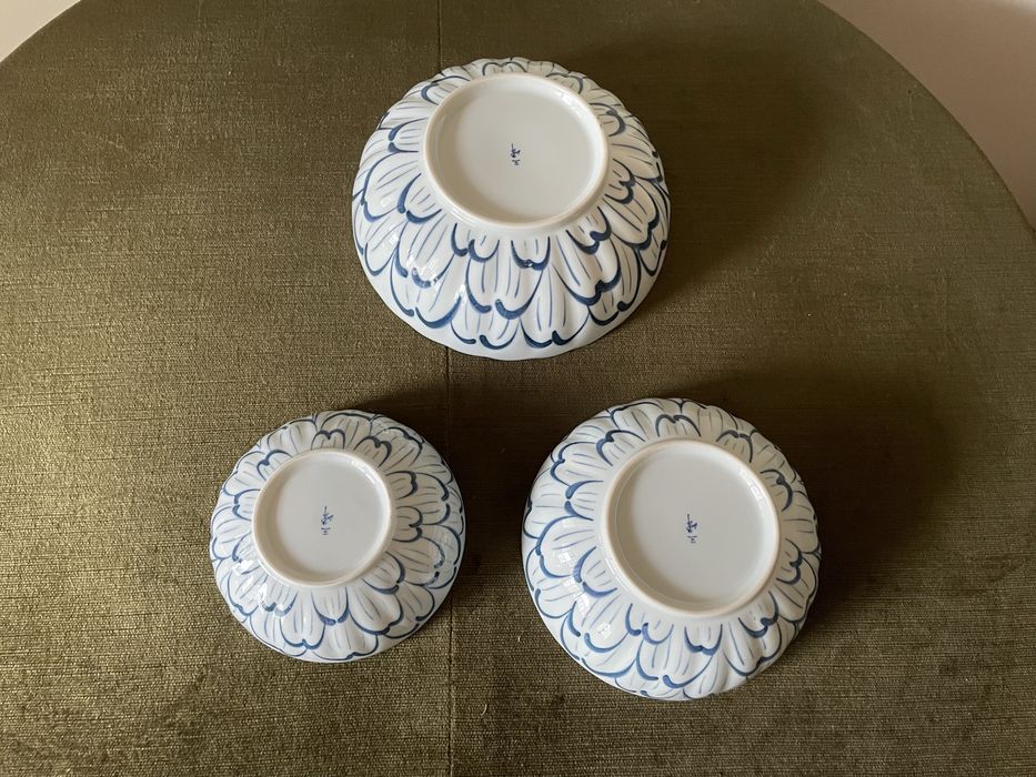 Conjunto de 3 taças / saladeiras em louça