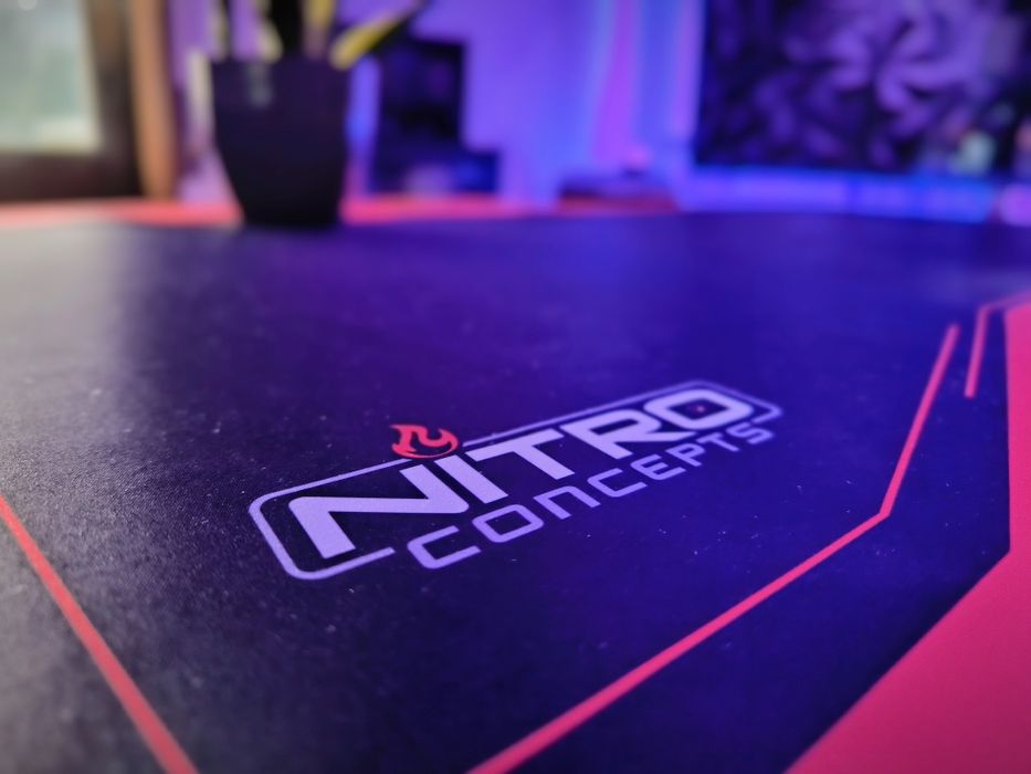 Secretária Gaming Nitro Elétrica