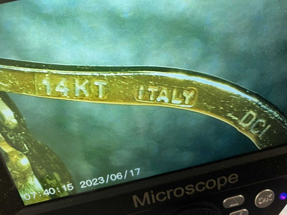kolczyk złoto 14 K 0,9 grama