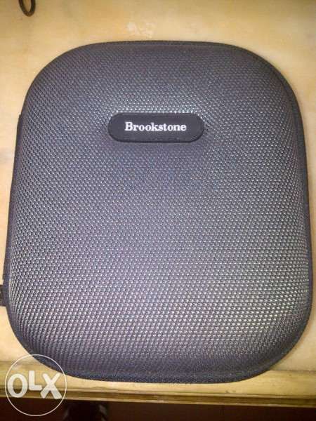 HeadPhones / Auscultadores Brookstone