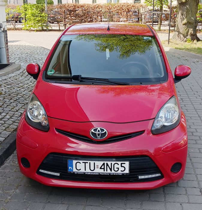 Sprzedam ładną Toyotę Aygo