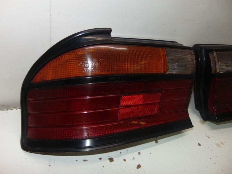 Mitsubishi galant anos 80 farolins trás originais