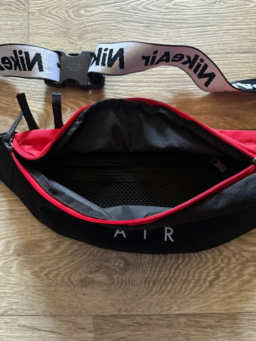 Барижка, бананка найк