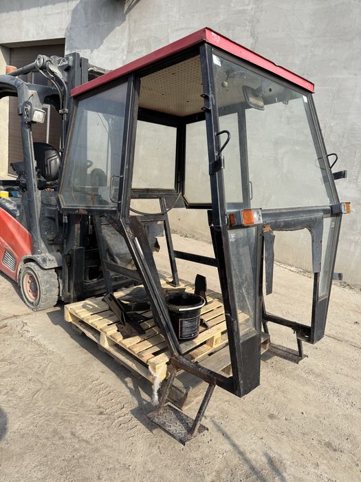 Kabina URSUS 3512