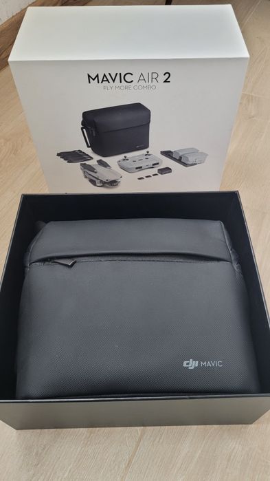 DJI Mavic Air 2 Fly More Combo