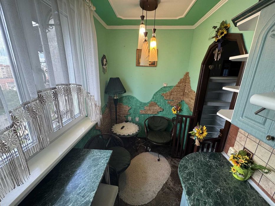 Оренда 2 кімнатної квартири, вул. Легоцького, Новий район.