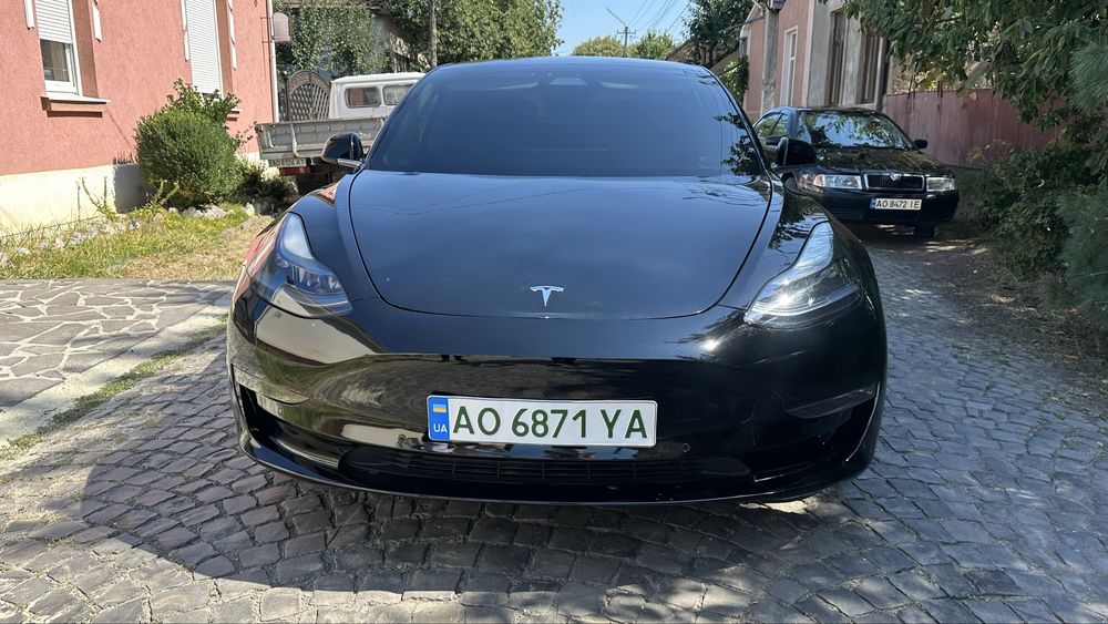 tesla model 3 Performance