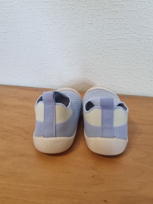 Кросівки, тапочки 13 см