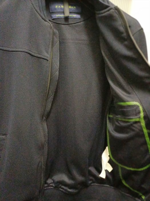 Corta vento Zara Man