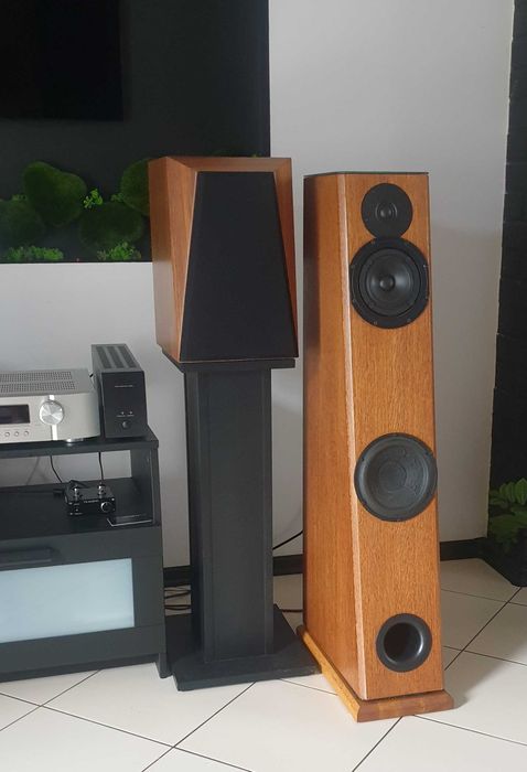 Kolumny podłogowe mega konstrukcja Minima Audio, 3xScan Speak