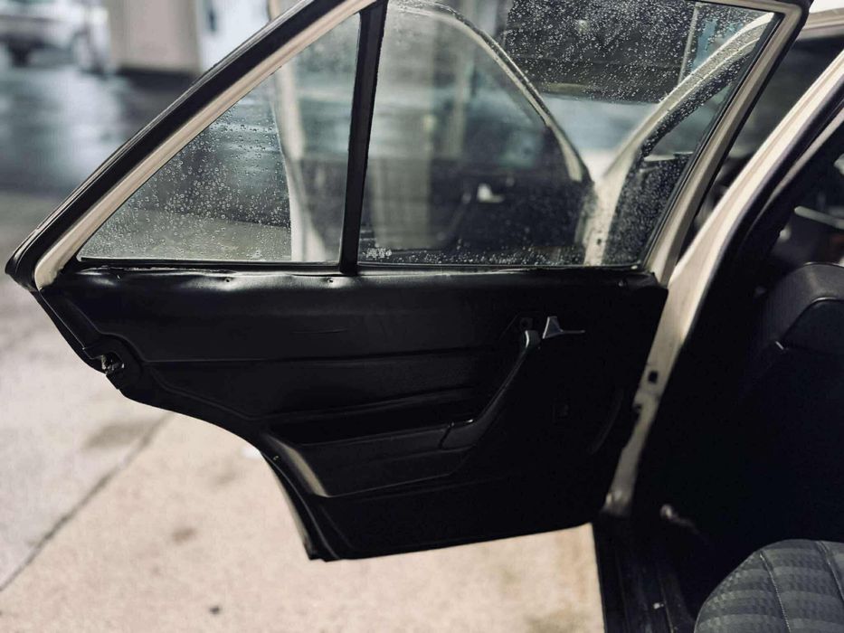 Mercedes 190d 2.0