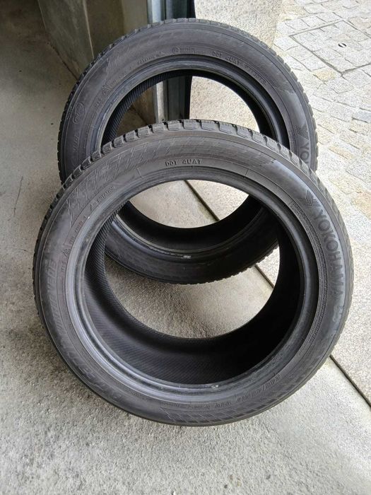 4 Pneus 245/45R17 Michelin e Yokohama