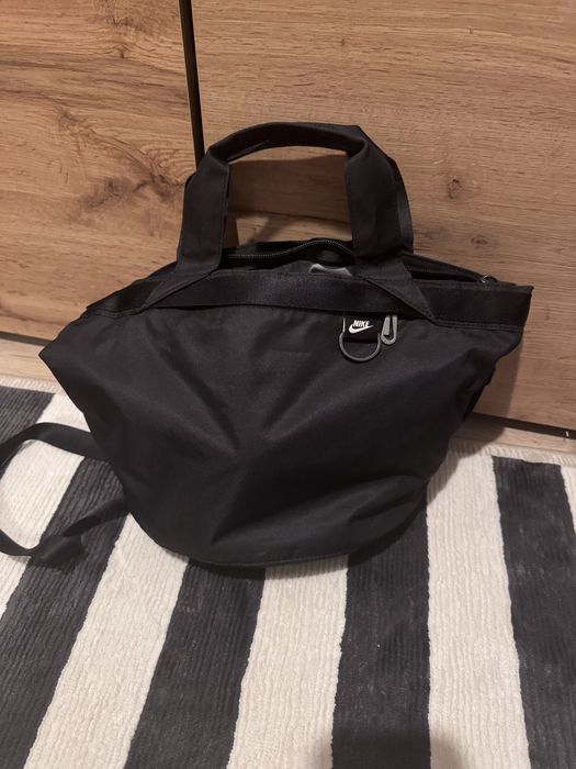 Torebka czarna Nike future luxe tote bag unisex