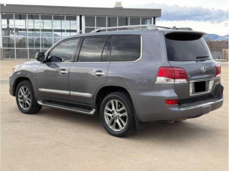 2015 Lexus LX 570
