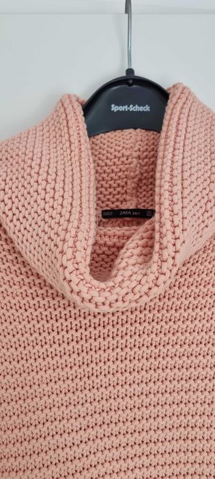 Gruby zimowy sweter marki Zara