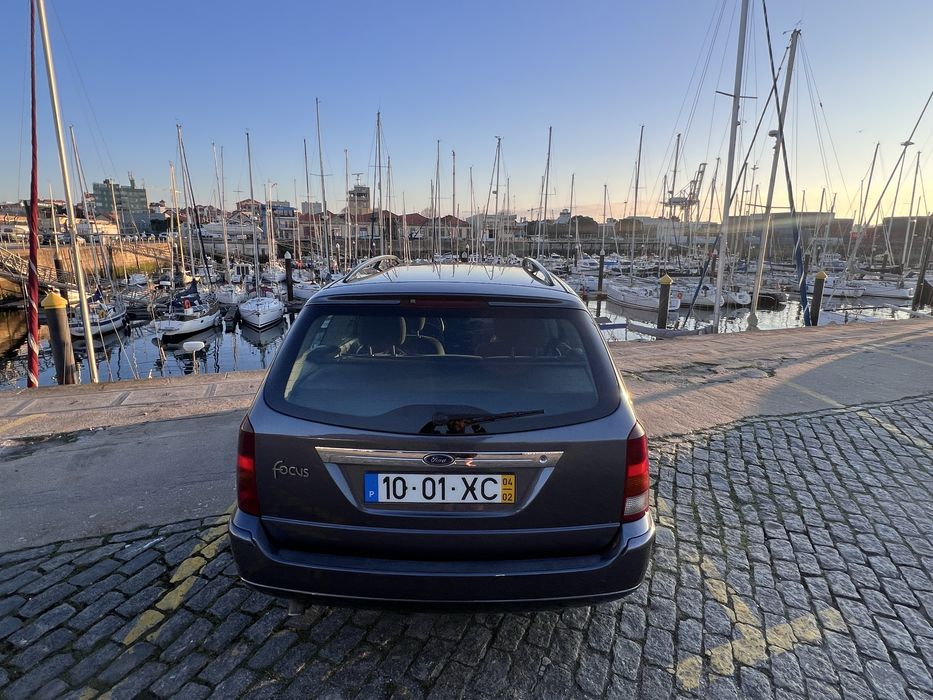 Ford Focus SW espetacular