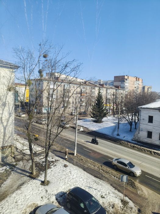 Центр,продаж двокімнатної квартири. Автономне опалення.Леха качинськог