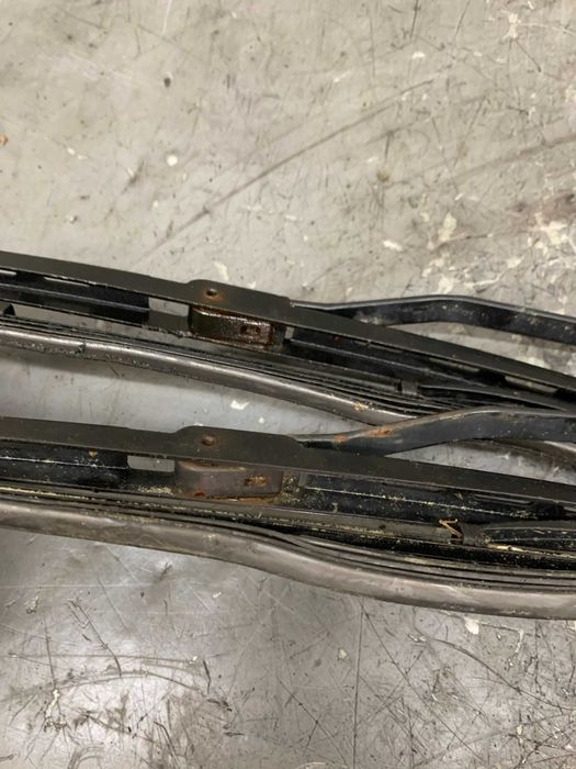 Skoda Felicia Ramiona Wycieraczek