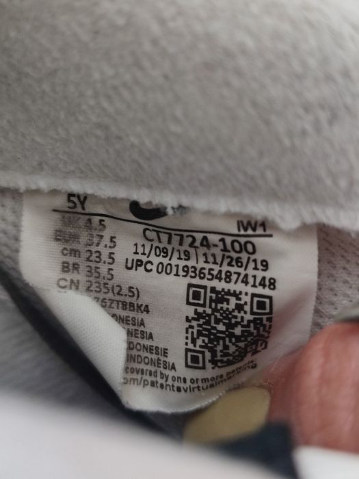 Кросівки Nike Air Force 1 Low. 37.5 розмір, з натуральної шкіри