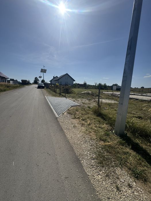 Dzialka budowlana z projektem - Widok 2