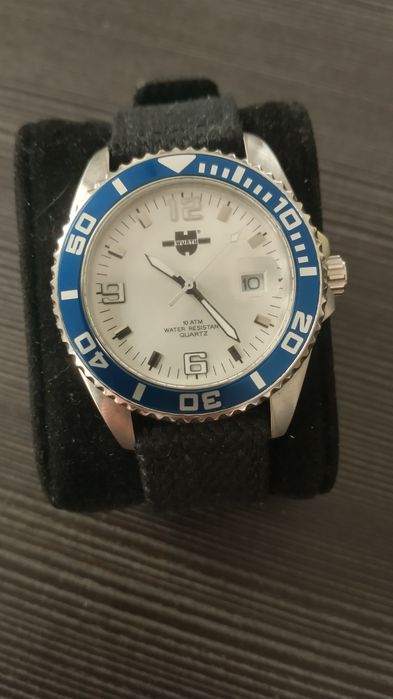 Zegarek w stylu Diver