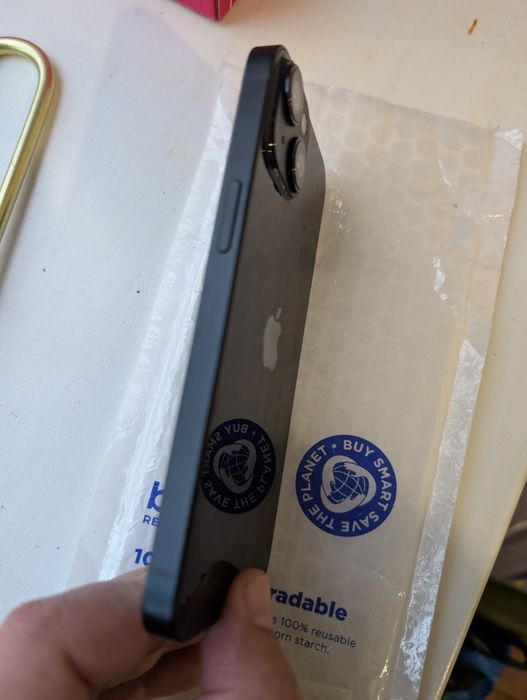Iphone 14/128 mdm гарний стан