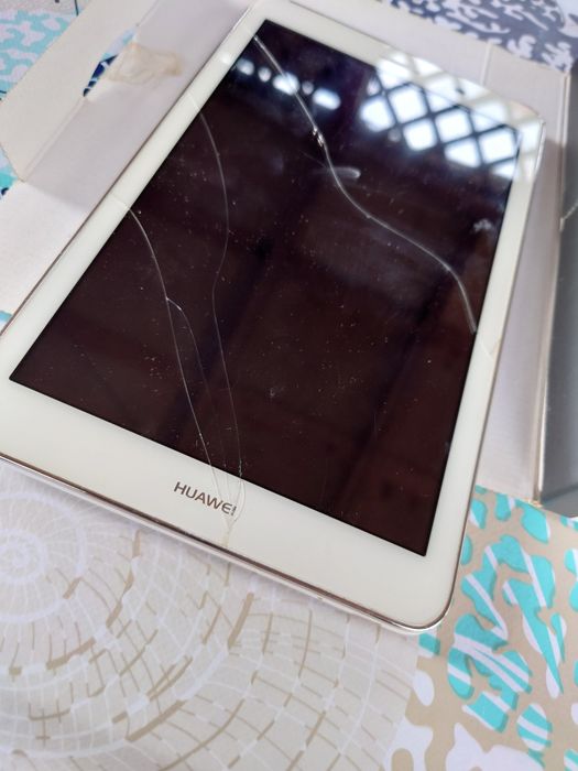 Tablet Huawei t1 8 pro