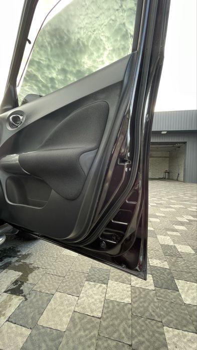 Nissan Juke 1,6 2012
