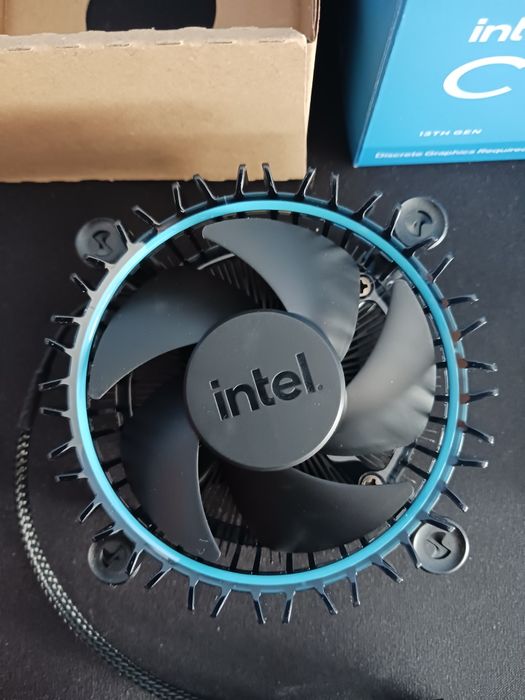 Air Cooler CPU Intel LGA 1700 original NOVO em caixa