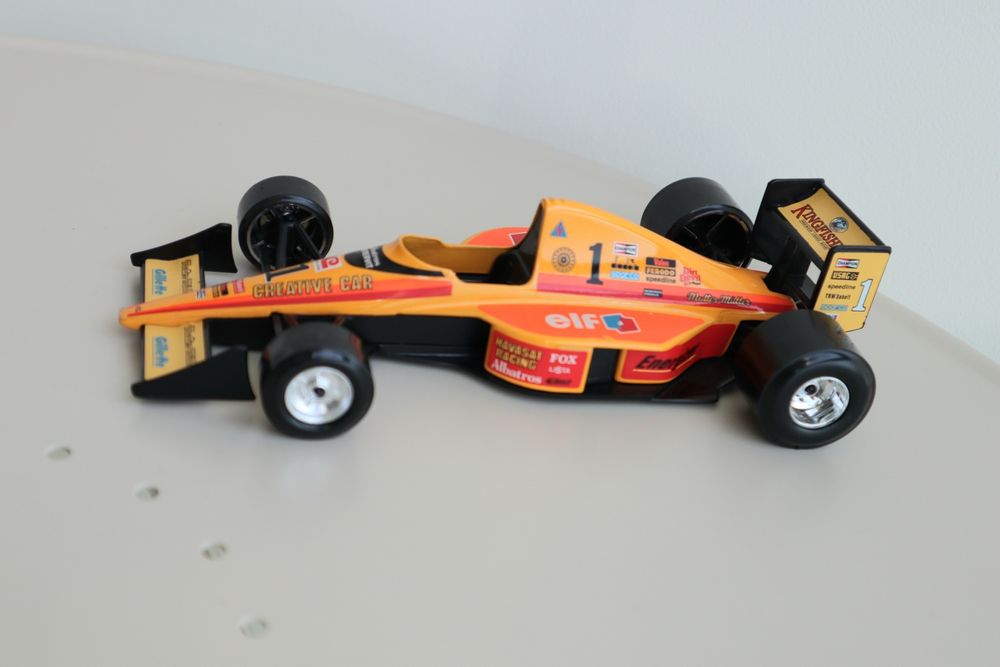 Carro colecção Formula 1 Burago 1/24